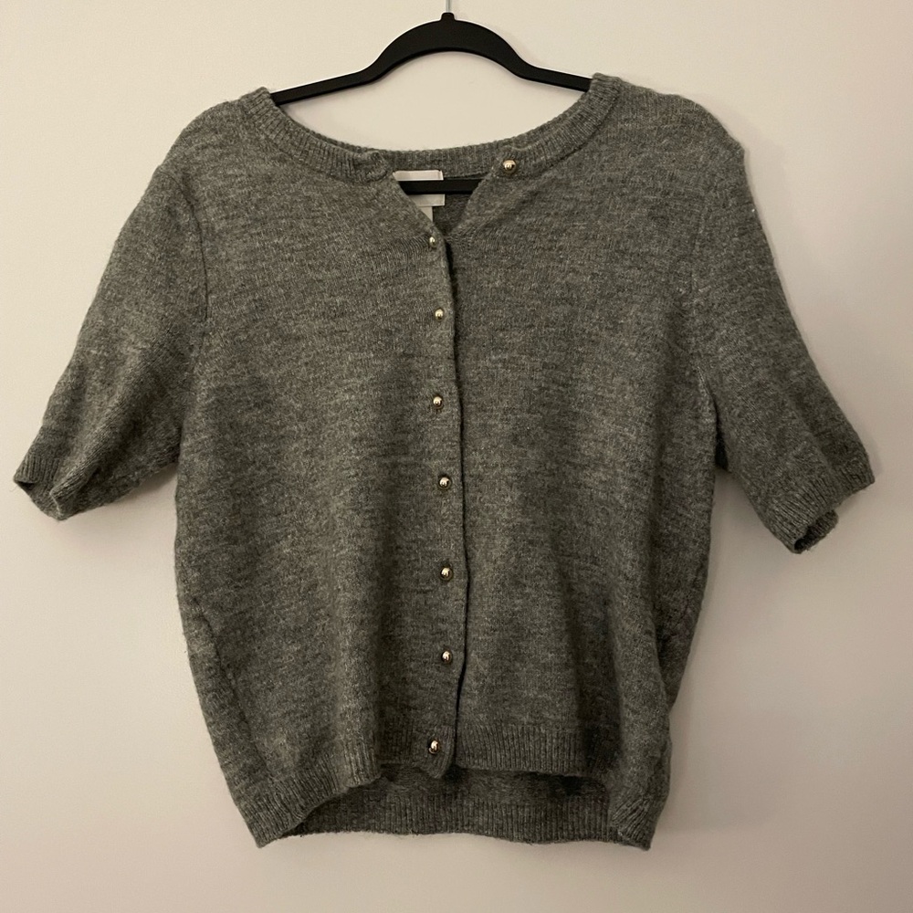 H&M Gray Short-Sleeve Knit Cardigan with Gold Buttons